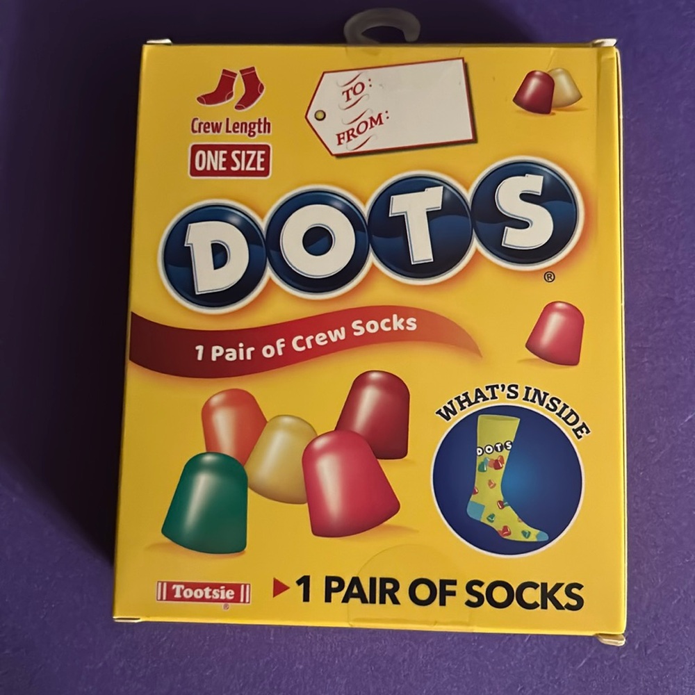 Dots crew socks one size